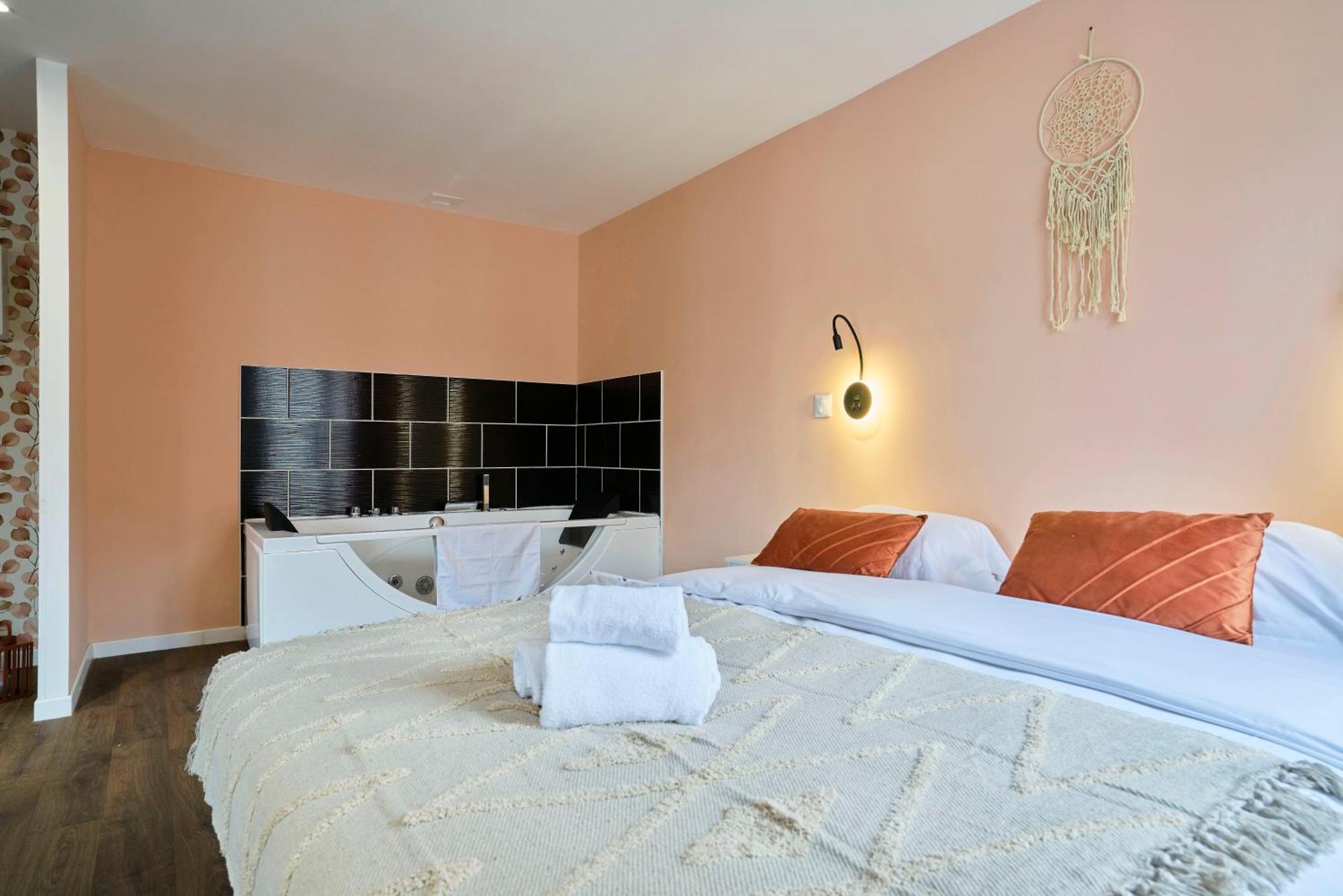 Ng Prestige L Lille L Tourcoing - Bouvines Balneo Appartement Buitenkant foto